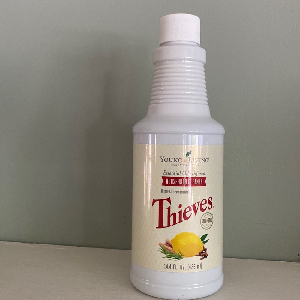 COPY - NEW AND SEALED Thieves Household cleaner